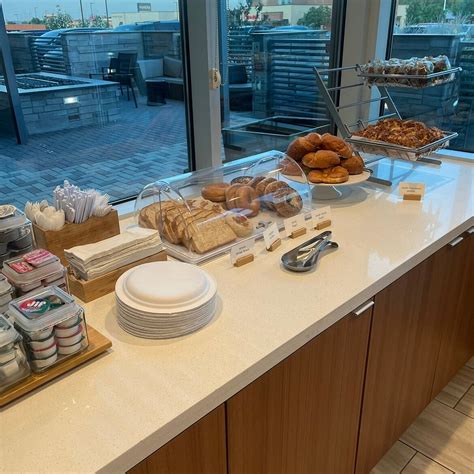 SPRINGHILL SUITES BY MARRIOTT DALLAS DFW AIRPORT SOUTH/CENTREPORT ...