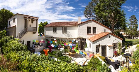 The house by the Malaga Cove Library - Easy Reader & Peninsula Magazine