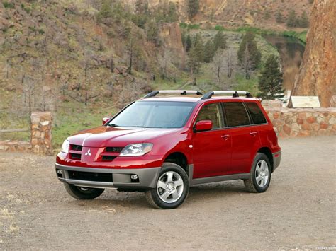 Fotos de Mitsubishi Outlander 2003 | Foto 13