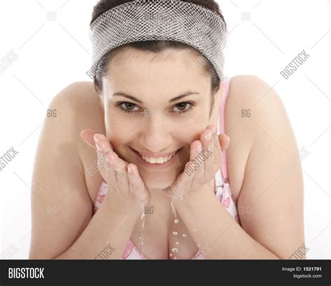 Image result for Simple Pic of Washing Face