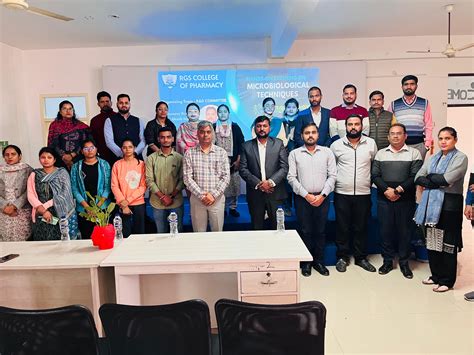 Top Pharmacy College in Lucknow