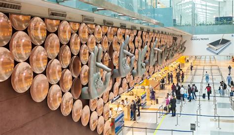 Delhi Airport Guide 2025: Terminals, Facilities, and Travel Tips