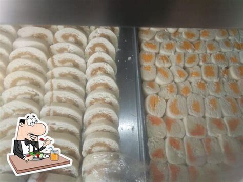 bajpai sweets and samosa , safdarganj chauraha, Chilauki - Restaurant ...