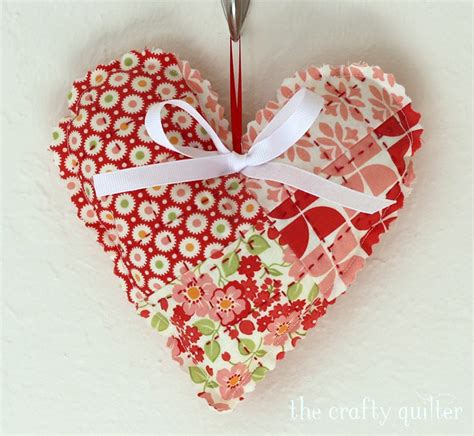 Rezultat imagine pentru Quilted Heart Tutorial
