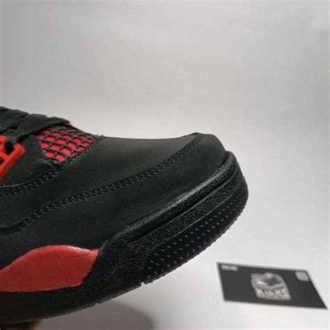 Retro 4 Black Red
