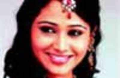 Manohar in introspective mode | Tamil Movie News - Times of India