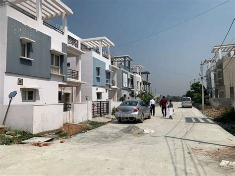 Dollar Meadows Bowrampet - Without Brokerage Fully furnished 4 BHK Flat ...