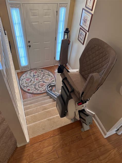 Standing Stair lift for Elderly | Home Straight Stair Lifts
