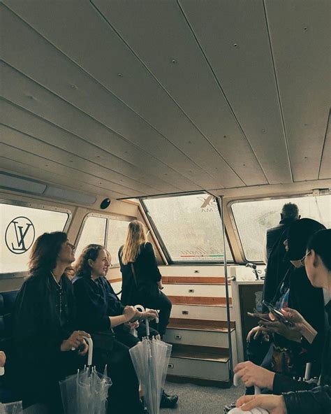 ローラさんのインスタグラム写真 - (ローラInstagram)「My beautiful memories at the Isola ...