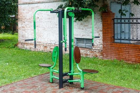 Gym Outside 的图像结果