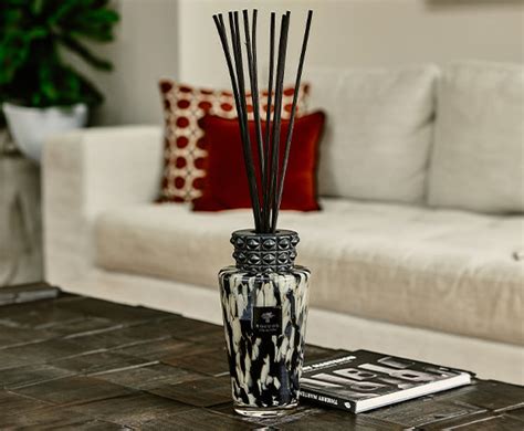 Baobab Totem Pearls Black Diffuser - A Luxurious Blend of Art and ...