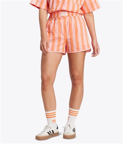 The best way to get your dream body? A gym crush and activewear that ...