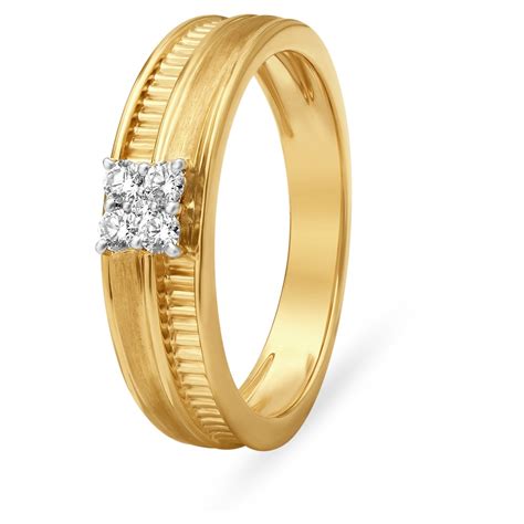 Elegant 18 Karat Yellow Gold And Diamond Square Finger Ring