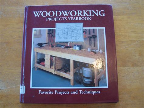 Buy Woodworking Projects Yearbook: Favorite Projects and Techniques ...