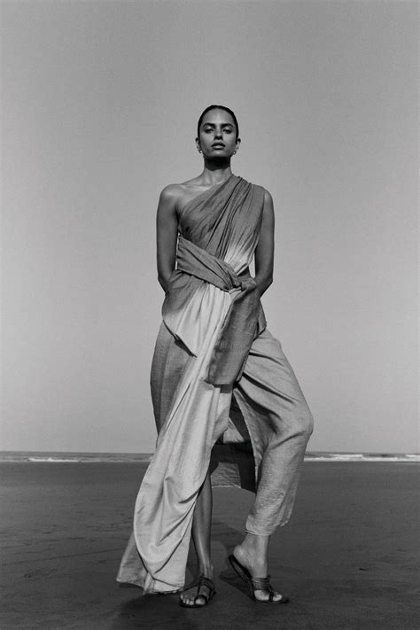 10 Vogue editors share their New Year resolutions for 2023 | Vogue India