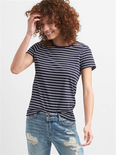 Vintage Stripe Crewneck T-shirt | T shirts for women, Fashion ...