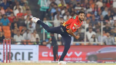 IPL 2025: Vyshak’s full-length zone stumps Titans | Cricket