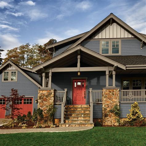 How to Choose Exterior House Colors: 10 Tips from the Pros | B&B