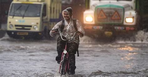 Mumbai monsoon: Heavy rains cause water logging in several areas ...