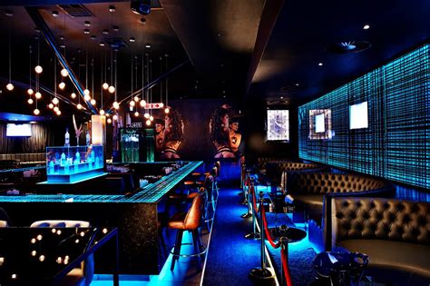 club bar design