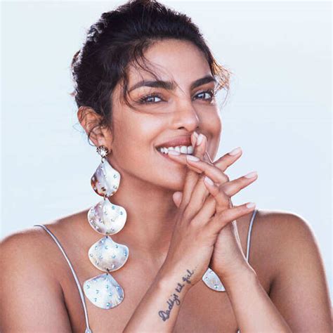 Dainty And Delicate Jewellery Trends To Try This New Year’s Eve | Femina.in