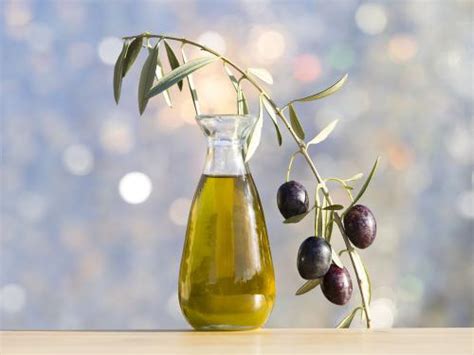 橄榄油护肤的正确方法，橄榄油的功效与作用有哪些_天涯八卦网