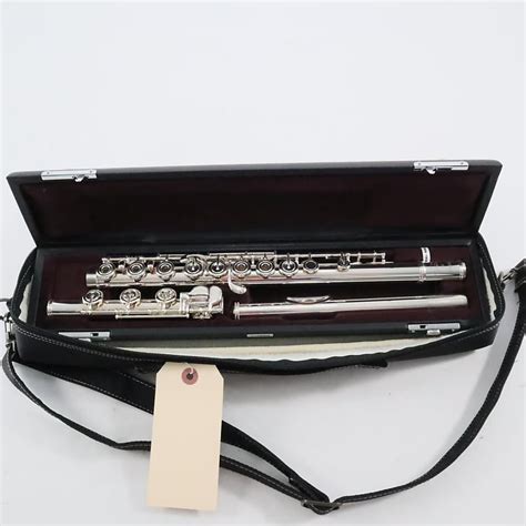 Yamaha Model YFL-597H Professional Flute SN 067900 MINT | Reverb