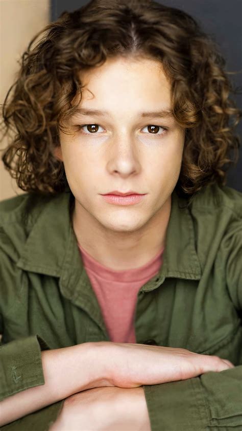 Mason Thames Wallpaper - iXpap