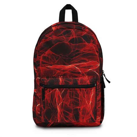 Red Backpack 的图像结果