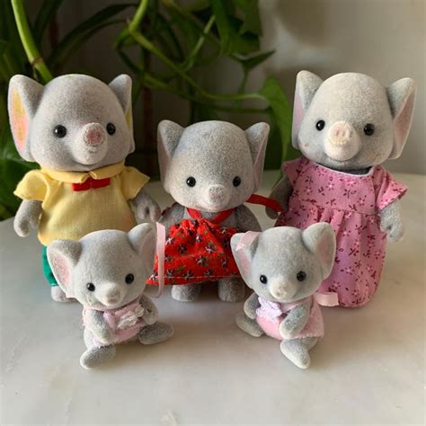 Calico Critters Metal Mini Dolls & Playsets | Mercari