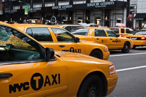 为什么美国的出租车都是黄色的？ - 知乎