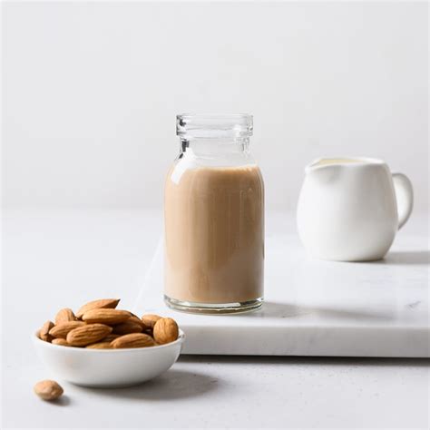 業務用アーモンドミルク | グリコアーモンド効果 For Barista and Chef