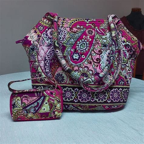 Vera Bradley Patterns Retired - Pattern Tips Archive