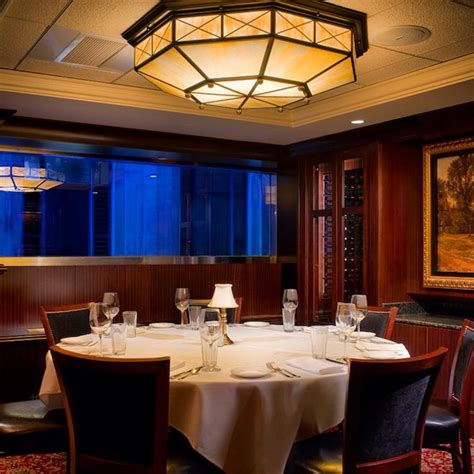 The Buckhead Room at The Capital Grille - Atlanta - Restaurant in in ...