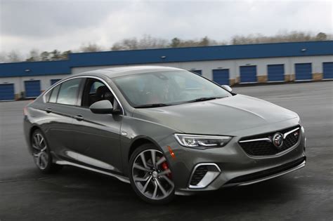 2018 Buick Regal 2018 Buick Regal GS Review: A Sporty Chassis, Let