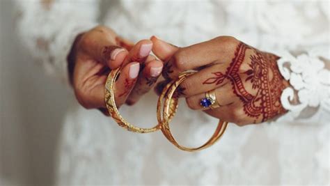 Have Any Plan To Buy Gold With 2000 Rupee Notes; How Much Gold Can Buy ...