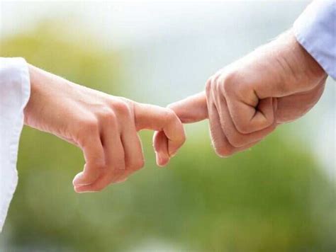 Here are 6 signs that indicate you're in a codependent relationship ...