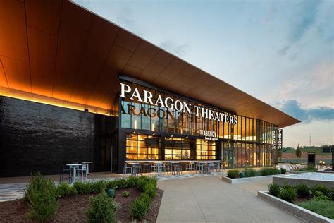 Paragon Theaters at Fenton - Hoar Construction