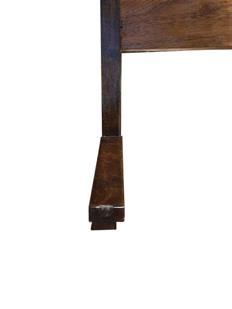 Dovetail Table 的图像结果