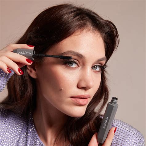 Best mascara for sensitive eyes | Best mascara for holding curl | Best ...