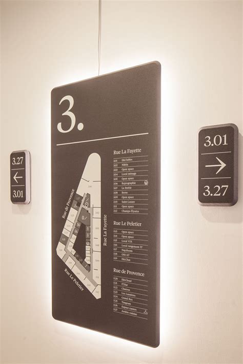 Digital Wayfinding Signage 的图像结果