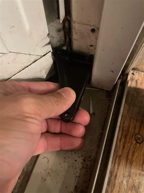 Do Anderson Storm Doors Have Issues with Jamb Brackets? : r/fixit