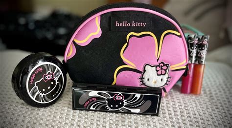 Mac Cosmetics Logo Hello Kitty