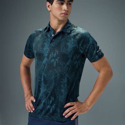 Men Printed Slim Fit Polo T-shirt with TECHNOCOOL+