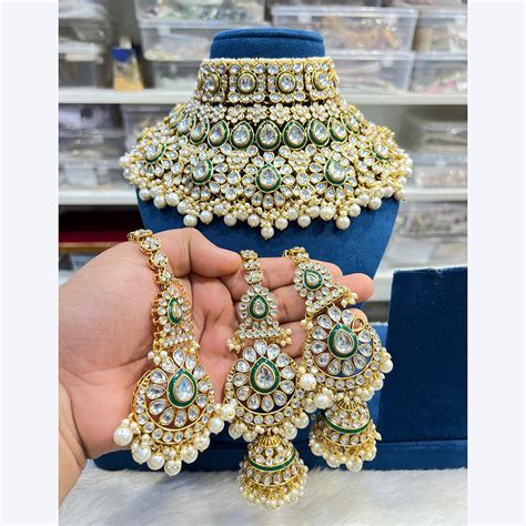 Hira Collections Stunning Kundan Stone Beads And Pearl Choker Necklace ...