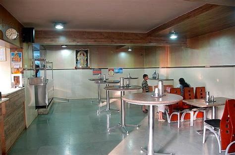 SRI SARAVANA BHAVAN ELITE, Yercaud - Restaurant Reviews, Phone Number ...