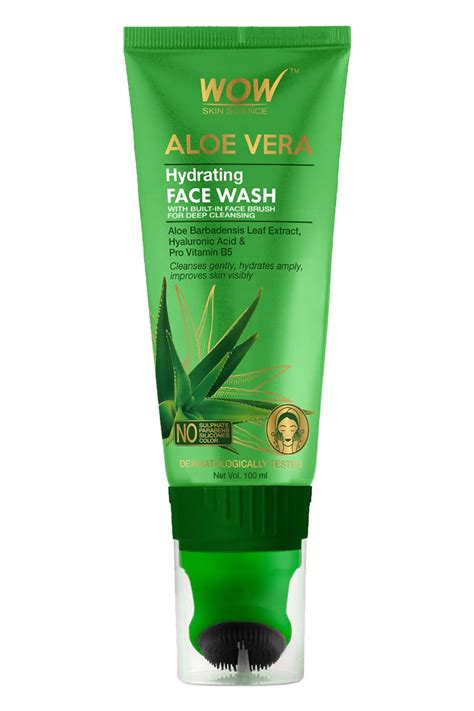 WOW Skin Science Aloe Vera with Hyaluronic Acid and Pro Vitamin B5 ...