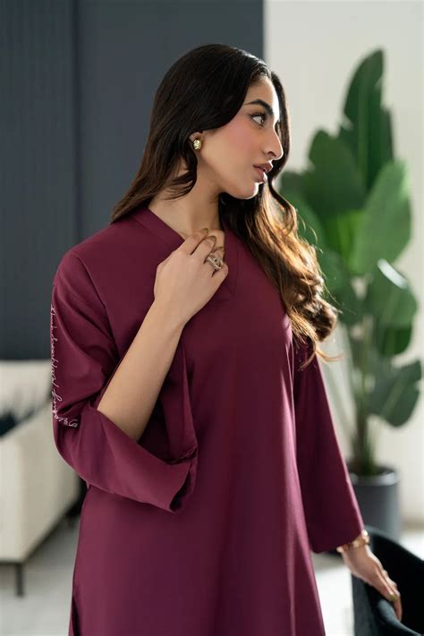 Statement Italian Blend Co-ord Set with Embroidered Sleeve Detail ...