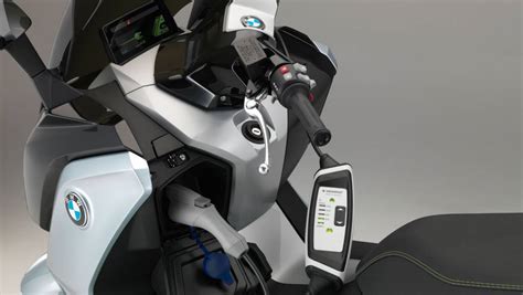 2016 Paris Motor Show: BMW to showcase C Evolution electric scooter ...