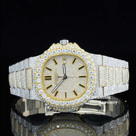 Elegant Moissanite Diamond Iced Out And Automatic Wrist Watch For Men ...
